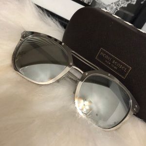 Henri Bendel silver 😎